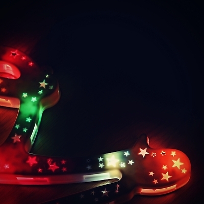 포토 JPG 해외이미지 나무 전통 디자인 계절 행복 백그라운드 컨셉 크리스마스 겨울 가족 탁자 휴가 전등 새로움 새해 주택 선물 사람 사람없음 내부 목재 장식 빨간색 빛 장난감 뷰티 크리스마스트리 산타클로스 축제 어둠 방 축하 야간 12월 연도 해피뉴이어 마법 크리스마스이브 클라우스 해외202309 해외포토 자연요소 식물 기념일 감정 컬러 가구 재료 관계 조명 건물 새해인사 날짜 파일형식