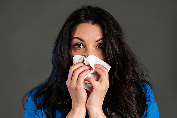 포토 JPG 해외이미지 백인 라이프스타일 응시 여자 얼굴 백그라운드 가면 한명 안전 사람 성인 야외 고통 돼지 오염 바이러스 보호 질병 군중 무서움 고민 예방 감염 먼지 알레르기 고립 스모그 심각 위생관리 인플루엔자 전염병 필터 코로나바이러스 해외202309 해외포토 서양인 1 시선 감정 컨셉 포유류 의학 관리 생활 신체부위 파일형식