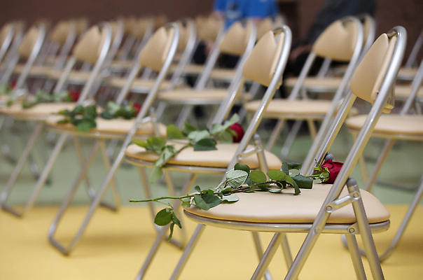 포토 JPG 해외이미지 꽃 분홍색 꽃다발 결혼 백그라운드 꽃무늬 의자 자연 탁자 결혼식 휴가 설계 함께함 사랑 이벤트 사람없음 야외 장식 초록색 세트 뷰티 장미 파티 금속 정원 낭만 흰색 축하 고급 우아함 배열 통로 휴양지 설정 전용 접수 줄서기 비어있는 해외202309 해외포토 식물 감정 컬러 가구 컨셉 무늬 모션 재질 장소 생태계 파일형식