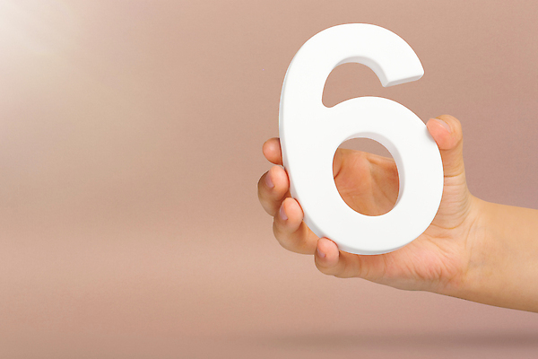 포토 JPG 해외이미지 손 백그라운드 컨셉 손가락 사람 사람없음 빨간색 금융 쇼핑 숫자 우주 흰색 잡기 생일 퍼센트 구매 계획 소프트포커스 가격 6 하락 심볼 사인 속도 성적 보여주기 승진 관심 마케팅 옛날 비용 해외202309 해외포토 문자 교육 기념일 컬러 모션 촬영기법 신체부위 경제 특수기호 파일형식