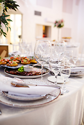 포토 JPG 해외이미지 커플 여자 꽃잎 꽃 행복 분홍색 컬러 꽃다발 나비 신랑 결혼 백그라운드 꽃무늬 의자 신혼부부 자연 탁자 결혼식 휴가 기념 사랑 풍경 이벤트 사람없음 장식 여름 파란색 컬러풀 뷰티 파티 케이크 폭포 낭만 수확 흰색 축하 고급 달콤 배열 크림 통로 접수 해외202309 해외포토 식물 부부 계절 감정 가구 곤충 컨셉 무늬 농업 관계 디저트 사람 맛 생태계 신혼 파일형식