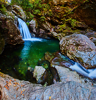 포토 JPG 해외이미지 나무 공원 여행 모션 자연 휴가 산 파노라마 사람없음 야외 물 강 환경 골짜기 얼음 봄 폭포 흐름 개울 동굴 숲 크리스탈 뉴욕 암초 고체 해외202309 해외포토 자연요소 식물 계절 공공시설 컨셉 촬영기법 미국 광석 생태계 파일형식
