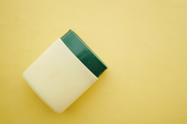 포토 JPG 해외이미지 건강 사람없음 건강관리 화장품 지성 도움 보호 석유 수분 컨테이너 피부 순수 젤리 위생관리 카피스페이스 해외202309 해외포토 산업 컨셉 디저트 관리 신체부위 뷰티 공백 파일형식