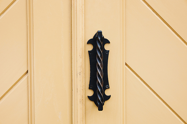 포토 JPG 해외이미지 전통 디자인 백그라운드 패턴 건축양식 열쇠 출입구 주택 손잡이 사람없음 건물 목재 장식 갈색 문 금속 수확 골동품 오픈 화려 클래식 닫기 철 심볼 묘사 오브젝트 시작 질감 복고 잠금 보안 대문 열쇠구멍 문고리 청동 그런지 놋쇠 옛날 스타일 해외202309 해외포토 나무 건축물 건축 컬러 컨셉 무늬 농업 재료 모션 재질 안전 파일형식