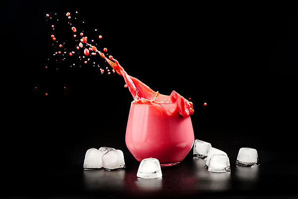 포토 JPG 해외이미지 웰빙 사람없음 컵 빨간색 얼음 유기농 건강식 라떼 비트 스플래쉬 해외202309 해외포토 자연요소 식기 커피 음식 컬러 채소 파일형식