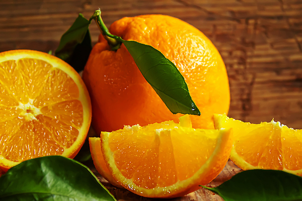 포토 JPG 해외이미지 음료 음식 컬러 조각 백그라운드 잎 농업 다이어트 오렌지 과일 부분 자연 유리 탁자 디저트 귤 건강 사람없음 목재 여름 상자 노란색 침묵 주스 활발 수확 신선 원형 달콤 맛 나무상자 자르기 상쾌 유기농 날것 슬라이스 비타민 내추럴 숙성 채식주의자 해외202309 해외포토 도형 나무 식물 웰빙 계절 감정 산업 가구 컨셉 재료 모션 재질 소리 생태계 채식 영양소 파일형식