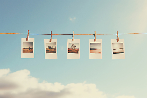 JPG 구름 편집이미지 계절 자연 하늘 집게 사람없음 디지털합성 폴라로이드사진 감성 걸기 편집실사 AI포토 AI콘텐츠 자연요소 컨셉 모션 CG 생태계 폴라로이드 파일형식