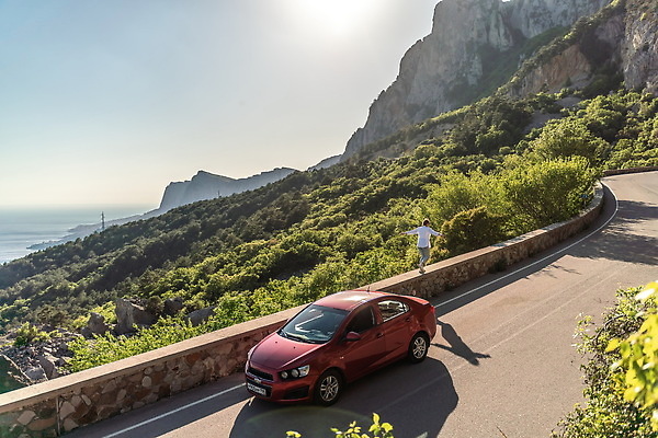 포토 JPG 해외이미지 백인 라이프스타일 여자 도로 스포츠 여행 신발 모션 자연 성공 산 건강 한명 사람 야외 금발 달리기 운동 뷰티 하이킹 에너지 자유 시골 보행로 속도 바둑 달리기선수 돌봄 방법 해외202309 해외포토 서양인 1 헤어스타일 길 컨셉 교통시설 놀이 레저 생활 생태계 육상선수 파일형식
