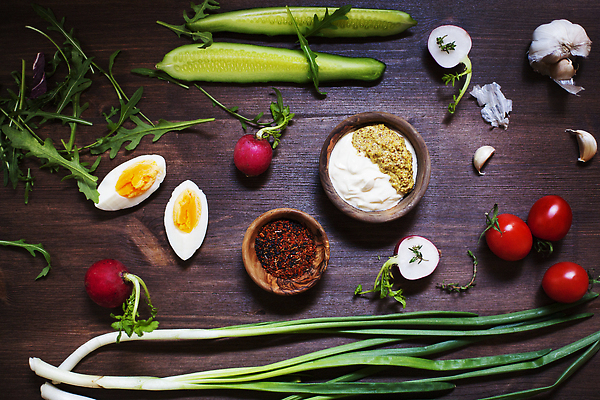 포토 JPG 해외이미지 식물 라이프스타일 음식 컬러 백그라운드 농업 토마토 채소 재료 탁자 양파 오이 건강 사람없음 목재 가로 초록색 우주 검은색 어둠 침묵 시골 신선 그룹 천 먹기 향신료 유기농 날것 후추 흙더미 내추럴 멀티 채식주의자 해외202309 해외포토 나무 웰빙 산업 가구 모션 생활 소리 흙 직물 채식 향미료 파일형식 더미