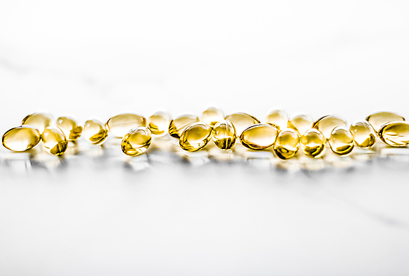 포토 JPG 해외이미지 사람없음 알약 노란색 건강관리 흰색 낟알 영양제 오메가 항생제 해외202309 해외포토 컬러 건강 관리 약 파일형식