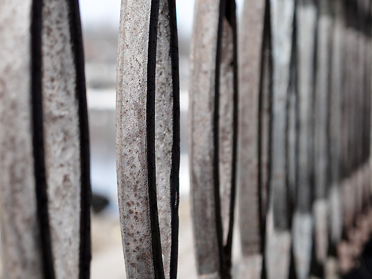 포토 JPG 해외이미지 모양 디자인 공원 도로 여행 백그라운드 건축양식 풍경 사람없음 야외 건물 울타리 도시풍경 뷰티 금속 도시 철강 해외202309 해외포토 건축물 공공시설 건축 길 교통시설 재질 담장 파일형식