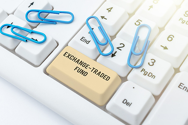 포토 JPG 해외이미지 무료이미지 컨셉 비즈니스 사람없음 금융 키보드 주식 투자 클립 자금 해외202309 해외포토 돈 경제 파일형식 무료콘텐츠