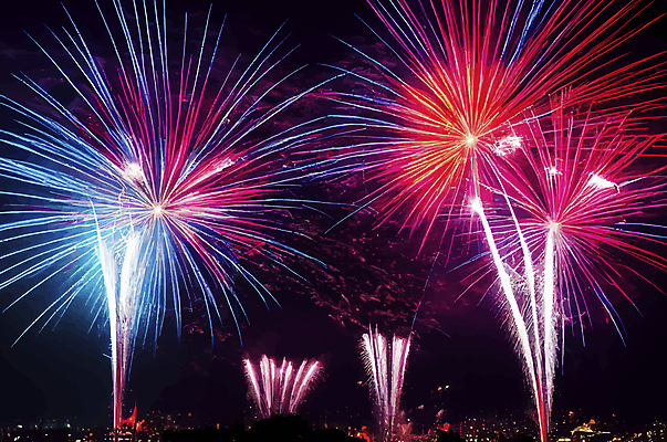 포토 JPG 해외이미지 백그라운드 밤하늘 폭죽 불꽃놀이 이벤트 사람없음 야외 빛 반짝임 축제 어둠 발광 해외202309 해외포토 모션 놀이 하늘 야간 파일형식