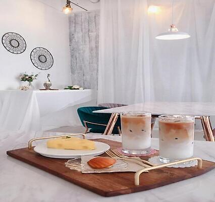 포토 JPG 해외이미지 가구 탁자 주택 사람없음 파란색 방 욕실 재산 아침식사 백자 해외202309 해외포토 컬러 생활용품 건물 금융 식사 도자기 파일형식