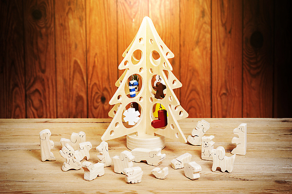 포토 JPG 해외이미지 모양 동물 모델 교육 행복 어린이 컨셉 크리스마스 장난 상상 놀이 기념 창조 선물 이벤트 사람없음 목재 장식 학습 장난감 크리스마스트리 블록 유치원 미니어처 추위 시골 아기 인사 작음 오브젝트 심플 내추럴 수공예품 정물화 해외202309 해외포토 나무 기념일 감정 재료 사람 모형 예절 크기 공예품 그림 파일형식