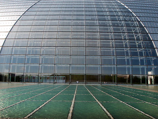 포토 JPG 해외이미지 아시아 자연 하늘 새로움 사람없음 물 파란색 반사 금속 계란 미국 중국 도시 액체 도심 베이징 천연기념물 랜드마크 콜로라도 테마 해외202309 해외포토 자연요소 나라 컬러 컨셉 북아메리카 재질 알 생태계 파일형식