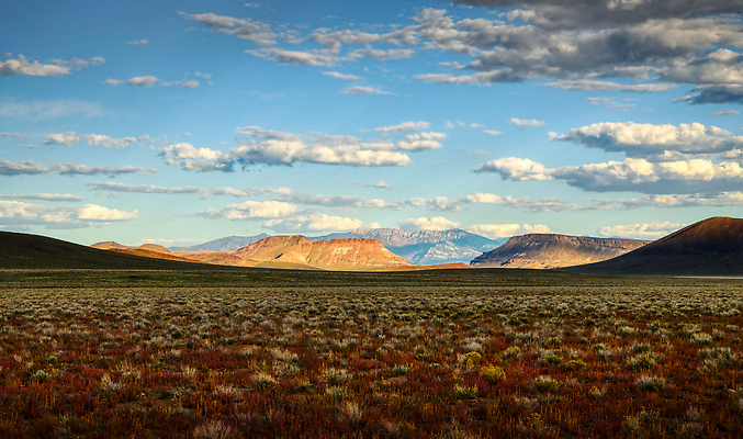 포토 JPG 해외이미지 여행 산 사람없음 사막 황무지 화산 분화구 멀리 지질학 해외202309 해외포토 교육 파일형식