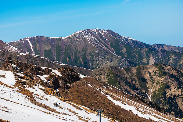 포토 JPG 해외이미지 공원 스포츠 여행 백그라운드 겨울 자연 하늘 스키 산 사람없음 야외 파란색 뷰티 맑음 냉동 얼음 등산 하이킹 추위 흰색 스노우보드 눈송이 숲 휴양지 빙하 오르기 알프스 스키선수 산악자전거 절정 눈내림 산맥 해외202309 해외포토 자연요소 계절 공공시설 유럽 컬러 모션 레저 날씨 겨울스포츠 운동선수 눈_날씨 자전거 트래킹 장소 보드_스포츠 생태계 파일형식