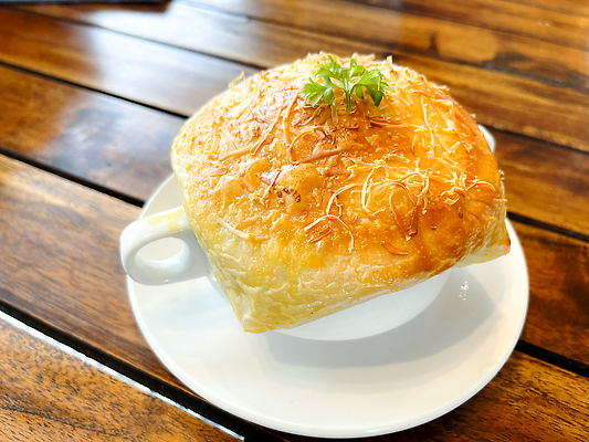 포토 JPG 해외이미지 전통 접시 음식 백그라운드 양파 감자 파슬리 건강 마늘 옥수수 요리 사람없음 식사 저녁식사 치킨 이탈리아 당근 신선 맛 아침식사 완두콩 소금 베이컨 레시피 후추 점심식사 케일 맛있는 해외202309 해외포토 식기 유럽 컨셉 채소 콩 곡류 뿌리채소 돼지고기 향신료 닭고기요리 파일형식