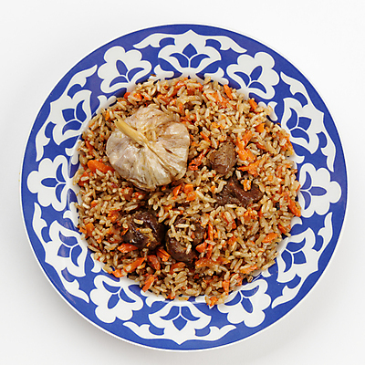 포토 JPG 해외이미지 접시 음식 채소 밥 육류 돼지고기 스테이크 요리 사람없음 식당 식사 저녁식사 소고기 튀김 흰색 그릴 양고기 점심식사 맛있는 해외202309 해외포토 식기 컬러 식재료 주방용품 서양음식 상점 파일형식