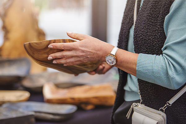 포토 JPG 해외이미지 나무 전통 접시 손 디자인 백그라운드 탁자 쟁반 사람없음 목재 갈색 식당 식사 장비 수확 흰색 기구 시골 원형 사발 널 낟알 자르기 오브젝트 질감 레시피 팔 목각 내추럴 항공촬영 핸드메이드 비어있는 해외202309 해외포토 도형 식물 식기 뷰포인트 컬러 가구 농업 재료 모션 신체부위 상점 사기그릇 파일형식