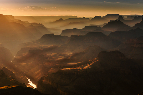 포토 JPG 해외이미지 실루엣 오렌지 하늘 산 건조 파노라마 국립공원 숙이기 풍경 사람없음 야외 빨간색 빛 강 컬러풀 노란색 평화 일출 골짜기 계곡 미국 일몰 하이킹 사막 저녁 부식 애리조나 침식 그랜드캐니언 랜드마크 지질학 콜로라도 해외202309 해외포토 공원 교육 컬러 포즈 컨셉 북아메리카 과일 자연 레저 촬영기법 노을 야간 파일형식