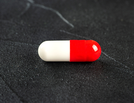 포토 JPG 해외이미지 음식 분홍색 컬러 백그라운드 컨셉 건강 병원 사람없음 치료 장식 빨간색 초록색 파란색 컬러풀 알약 약 흰색 원형 질병 약국 처방 비타민 중독 흙더미 조제 돌봄 마약 복용 진통제 항생제 많음 맛있는 해외202309 해외포토 도형 의학 모션 흙 만들기 영양소 파일형식 더미