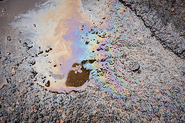 포토 JPG 해외이미지 도로 무지개 자동차 거리 사람없음 물 젖음 얼룩 액체 보행로 떨어짐 휘발유 석유 주차 질감 웅덩이 연료 가스 쏟아짐 문제 짐차 엔진 제비 땅바닥 화학물질 유체 해외202309 해외포토 자연요소 길 육상교통 컨셉 교통시설 모션 조류 바닥 화학 파일형식