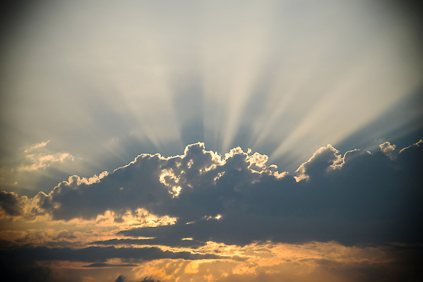 포토 JPG 해외이미지 컬러 백그라운드 오렌지 자연 벽지 하늘 아침 날씨 사람없음 야외 파란색 빛 햇빛 태양 뷰티 반사 우주 일출 맑음 어둠 황혼 일몰 새벽 분위기 야간 저녁 위험 장면 폭풍 천국 흐림 내추럴 폭풍우 수평선 해외202309 해외포토 주간 자연요소 컨셉 과일 노을 비_날씨 자연재해 생태계 파일형식