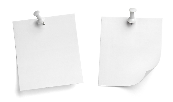 포토 JPG 해외이미지 사람없음 메모지 압정 흰배경 고정 카피스페이스 해외202309 해외포토 백그라운드 사무용품 공백 흰색 파일형식