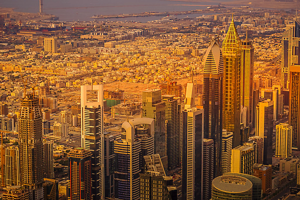 포토 JPG 해외이미지 해외 여행 비즈니스 중동 자연 풍경 사람없음 야외 건물 도시풍경 고층빌딩 일몰 도시 도심 저녁 전망대 이웃 아랍에미리트 두바이 해외202309 해외포토 건축물 나라 빌딩 노을 야간 생태계 파일형식