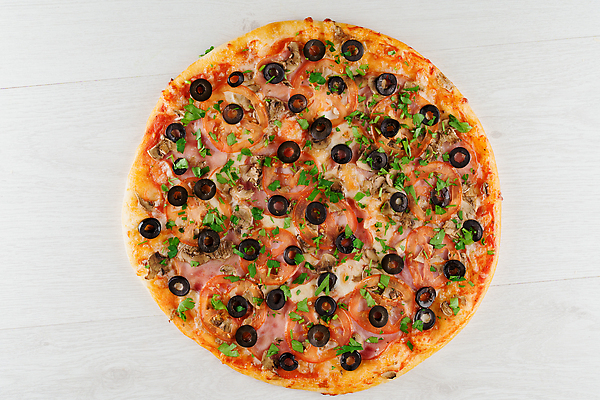 포토 JPG 해외이미지 전통 접시 음식 조각 백그라운드 토마토 채소 탁자 치즈 피자 육류 요리 사람없음 목재 빨간색 노란색 우주 식사 저녁식사 이탈리아 껍질 흰색 시골 소시지 맛 정상 자르기 굽기 지중해 먹기 허브 속도 올리브 햄 후추 바질 고립 마르게리타피자 모짜렐라치즈 살라미 채식주의자 페퍼로니 피자집 핸드메이드 맛있는 해외202309 해외포토 나무 식물 식기 열매 유럽 바다 컬러 가구 컨셉 식재료 재료 모션 유제품 패스트푸드 서양음식 상점 가공식품 구이 향신료 채식 파일형식