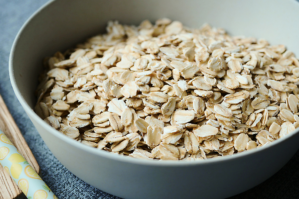 포토 JPG 해외이미지 조각 재료 건강 씨앗 사람없음 목재 식사 흰색 낟알 시리얼 밀 수집 유기농 보리 건강식 영양분 채식주의자 비건 귀리 해외202309 해외포토 나무 식물 웰빙 음식 컬러 곡류 채식 파일형식