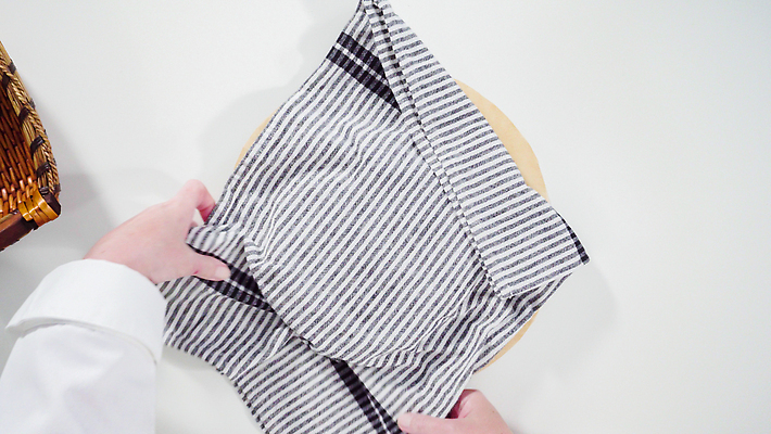 포토 JPG 해외이미지 종이 음식 빵 사람없음 수건 시골 클래식 굽기 반죽 머리위 장인 덩어리 이스트 플랫레이 해외202309 해외포토 컨셉 위생용품 플랫 구이 파일형식