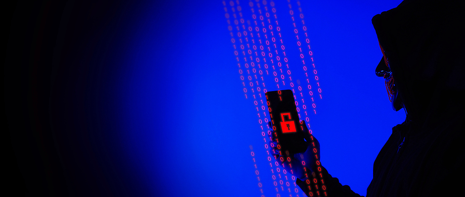 포토 JPG 해외이미지 백그라운드 컨셉 인터넷 비즈니스 모바일 안전 사람 사람없음 스마트폰 핸드폰 컴퓨터 디지털 스크린 자료 웹 정보 비즈니스맨 오픈 네트워크 속임수 바이러스 암호 보호 공격 비밀 사이버 심볼 잠금 보안 온라인 해커 사생활 해외202309 해외포토 남자 모션 전자제품 스마트기기 직장인 범죄 파일형식