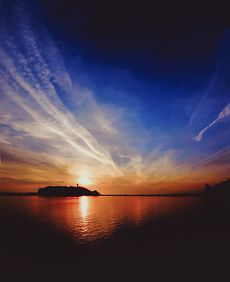 포토 JPG 해외이미지 실루엣 파도 백그라운드 오렌지 자연 하늘 그림자 풍경 사람없음 야외 빛 일본 맑음 일몰 저녁 천 그라데이션 카피스페이스 해외202309 해외포토 아시아 바다 과일 날씨 촬영기법 노을 공백 직물 야간 생태계 파일형식