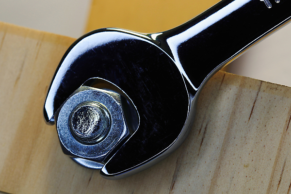 포토 JPG 해외이미지 산업 컬러 백그라운드 주택 창조 사람없음 목재 장식 가로 금속 사진촬영 장비 견과류 도구 공구 스패너 작업실 수리 잠금 볼트 목공예 고정 DIY 유지 조립 복원 설치 업그레이드 재주꾼 프로젝트 하드웨어 해외202309 해외포토 나무 재료 재질 취미 건물 컴퓨터 촬영 공예 보안 파일형식