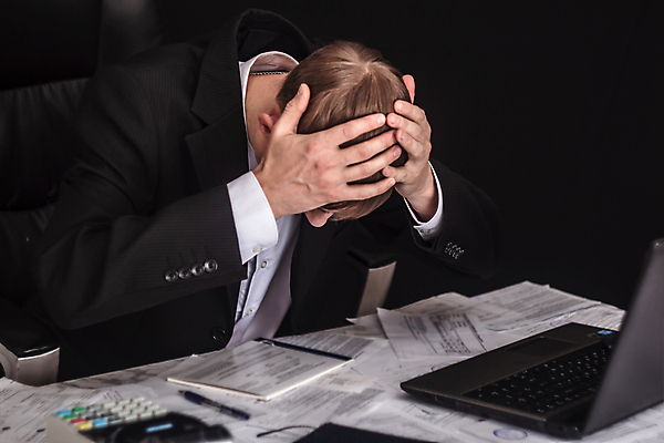 포토 JPG 해외이미지 직업 생각 열쇠 노동자 아이디어 사람없음 금융 경제 스터디 글로벌 사무실 꿈 비즈니스맨 절약 떨어짐 결과 계획 무서움 충돌 방향 종업원 불안 중개인 무역 상업 시스템 자원 해결 보험 파산 진행 경영 고용 골 방법 예산 조언 헬프 해외202309 해외포토 남자 감정 산업 컨셉 비즈니스 학습 구직 도움 직장인 채용 파일형식