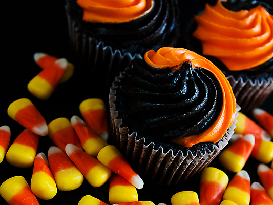 포토 JPG 해외이미지 사탕 사람없음 할로윈 컵케이크 해외202309 해외포토 디저트 케이크 파일형식