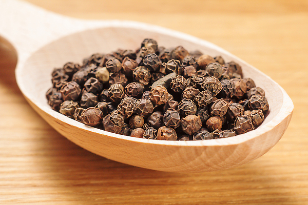 포토 JPG 해외이미지 음식 백그라운드 채소 재료 자연 탁자 건조 건강 요리 사람없음 목재 주방 숟가락 검은색 식사 저녁식사 신선 자르기 향신료 오브젝트 후추 내추럴 점심식사 핸드메이드 맛있는 해외202309 해외포토 나무 컬러 가구 모션 수저 생태계 향미료 파일형식