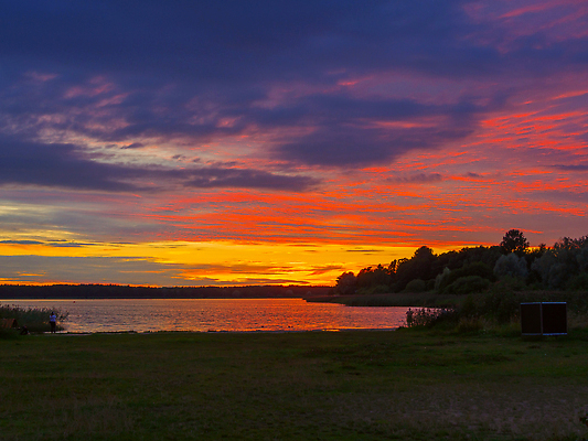 포토 JPG 해외이미지 응시 지구 음료 선 파도 바다 캐나다 의자 손가락 휴식 항해 사람없음 가로 달리기 평화 침묵 고요 흐름 안개 재산 당기기 매끈함 순수 다이빙 독수리 부드러움 천국 에스토니아 해외202309 해외포토 손 시선 유럽 가구 컨셉 북아메리카 배_교통 모션 조류 날씨 금융 수영 소리 감각 수중스포츠 파일형식