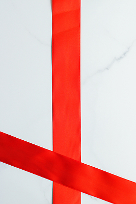 포토 JPG 해외이미지 리본 선 사람없음 빨간색 하이앵글 흰색 대리석 해외202309 해외포토 뷰포인트 컬러 재료 파일형식