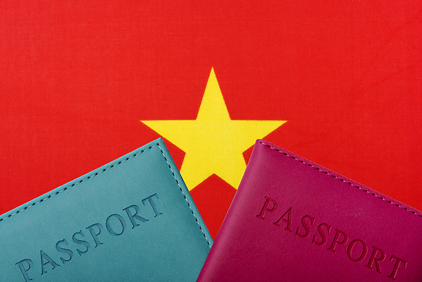 포토 JPG 해외이미지 교육 여행 백그라운드 컨셉 비즈니스 학교 성공 사람없음 빨간색 평화 자유 덮개 깃발 심볼 여권 베트남 종료 비자 전국 정치 해외202309 해외포토 컬러 동남아시아 뚜껑 파일형식