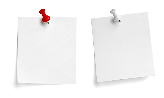 포토 JPG 해외이미지 사람없음 메모지 압정 흰배경 고정 카피스페이스 해외202309 해외포토 백그라운드 사무용품 공백 흰색 파일형식