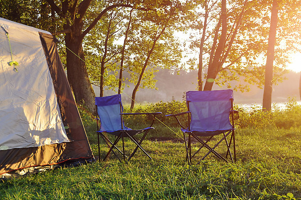 포토 JPG 해외이미지 공원 여행 의자 자연 아침 바람 휴가 휴식 조명 실내 텐트 사람없음 야외 일몰 캠핑 장비 수확 보호 저녁 숲 큼 천막 캔버스 반대 비어있는 해외202309 해외포토 주간 자연요소 공공시설 가구 컨셉 농업 레저 날씨 캠핑도구 내부 노을 야간 크기 생태계 파일형식
