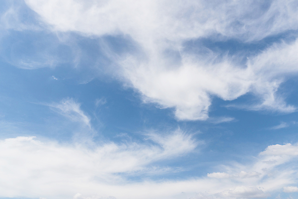 포토 JPG 해외이미지 구름 계절 컬러 백그라운드 자연 하늘 바람 날씨 추상 풍경 사람없음 야외 여름 파란색 빛 햇빛 태양 뷰티 우주 환경 맑음 침묵 봄 자유 흰색 분위기 장면 천국 솜털 흐림 내추럴 해외202309 해외포토 자연요소 컨셉 무늬 소리 생태계 파일형식