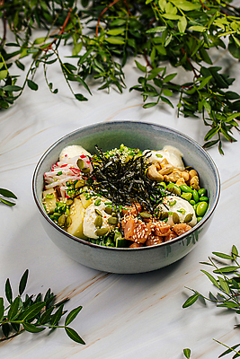 포토 JPG 해외이미지 접시 음식 젓가락 부분 오이 건강 요리 동양인 사람없음 옆모습 세로 초록색 식사 저녁식사 치킨 샐러드 신선 사발 브런치 깨 점심식사 채식주의자 캐슈넛 하와이인 맛있는 해외202309 해외포토 외국인 식기 뷰포인트 컬러 채소 식재료 수저 인종 견과류 조미료 사기그릇 채식 닭고기요리 파일형식