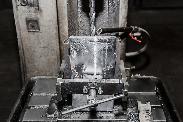 포토 JPG 해외이미지 식물 전통 산업 종이 백그라운드 비즈니스 공장 사람없음 목재 금속 힘 기계 장비 수확 골동품 흰색 공구 업무 작업실 수리 제조 자르기 철 묘사 복고 언론 무거움 정비공 공학 방앗간 되감기 방법 송곳 옛날 철강 커터 해외202309 해외포토 나무 교육 컬러 농업 재료 공업 모션 재질 도구 작업 기술자 무게 파일형식