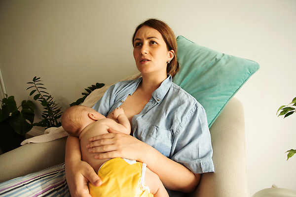 포토 JPG 해외이미지 직업 여자 신체 해부 엄마 주택 건강 병원 관리 사람 성인 두명 학습 뷰티 놀이방 시험 환자 의사 아기 신생아 잡기 체험 가슴 간호 컨설턴트 예방 위치 문제 돌봄 소아과의사 수유 지원 안락 해외202309 해외포토 교육 컨셉 의학 가족 모션 건물 신체부위 의료진 전문직 상담 파일형식