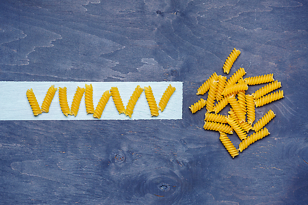 포토 JPG 해외이미지 전통 접시 음식 백그라운드 다이어트 재료 벽지 건조 파스타 건강 스파게티 요리 사람없음 노란색 식사 저녁식사 이탈리아 신선 그룹 사발 닫기 맛 상품 밀 지중해 묘사 유기농 질감 날것 건강식 점심식사 마카로니 생식 채식주의자 탄수화물 펜네 핸드메이드 비건 해외202309 해외포토 식기 웰빙 유럽 바다 컬러 컨셉 모션 곡류 서양음식 사기그릇 채식 파스타면 파일형식